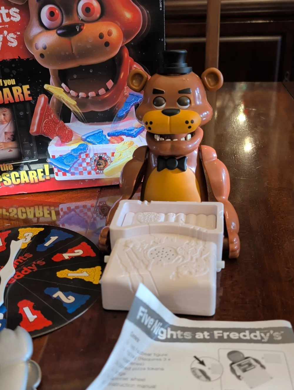 Five Nights at Freddy's Board Game!!